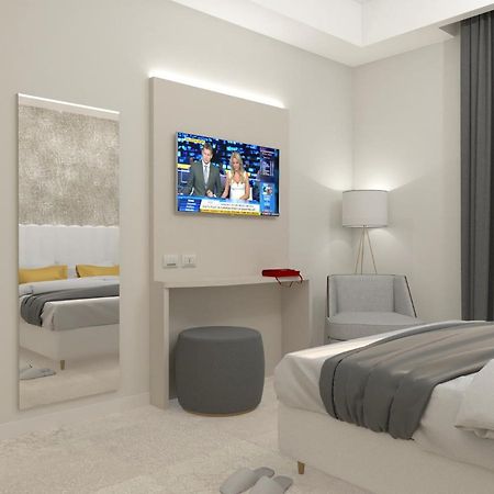 Hotel Cenisio Rimini Buitenkant foto