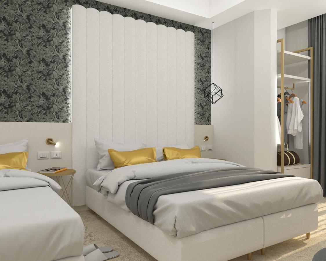 Hotel Cenisio Rimini Buitenkant foto