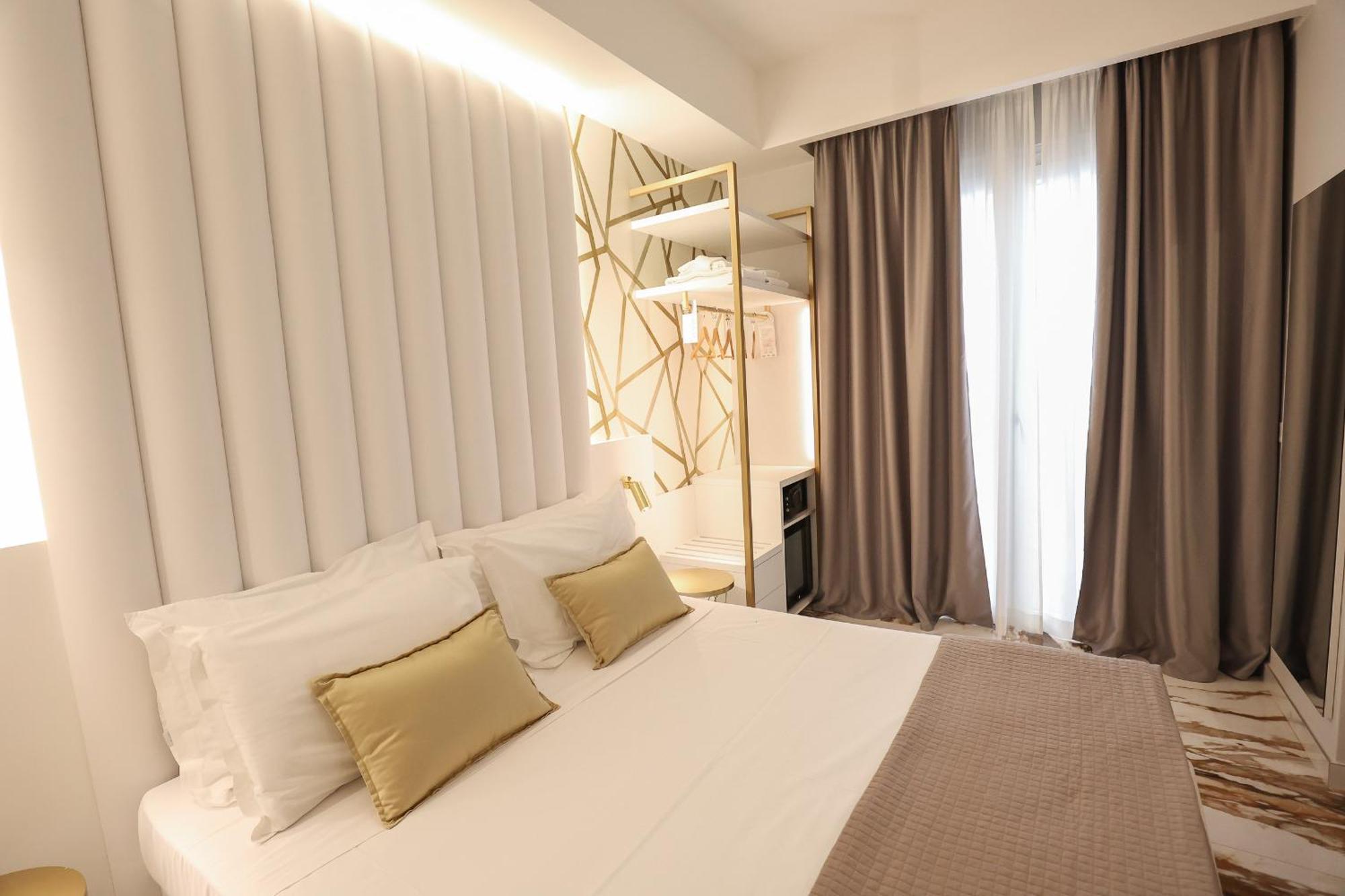 Hotel Cenisio Rimini Buitenkant foto